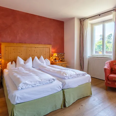 Готель Landkomforthotel Panorama & Restaurant Bella Vista Гарміш-Партенкірхен