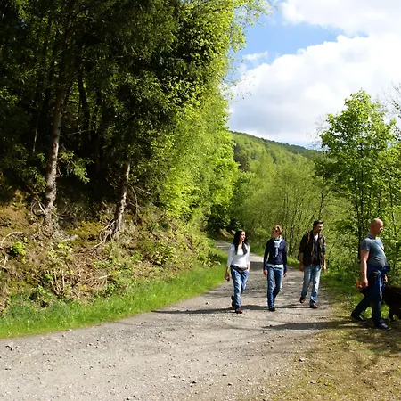 Готель Landkomforthotel Panorama & Restaurant Bella Vista Гарміш-Партенкірхен