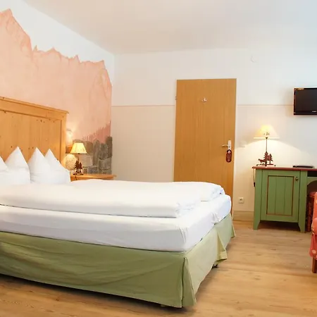 Готель Landkomforthotel Panorama & Restaurant Bella Vista