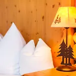Otel Landkomforthotel Panorama & Restaurant Bella Vista Garmisch-Partenkirchen