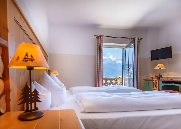 Landkomforthotel Panorama & Restaurant Bella Vista 3*